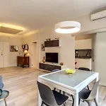 Casa Paradisi アパート