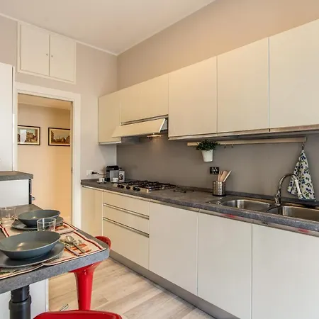 Apartament Casa Paradisi *